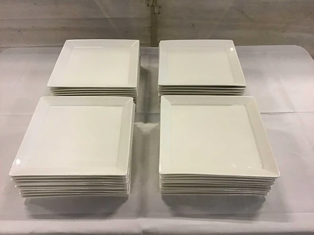 Palmer bord vierkant 25,5 x 25,5 (40x) - afbeelding 1 van  3