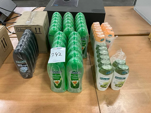 Palmolive partij shampoo - afbeelding 1 van  5