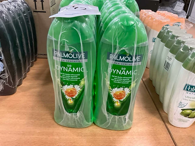 Palmolive partij shampoo - afbeelding 2 van  5