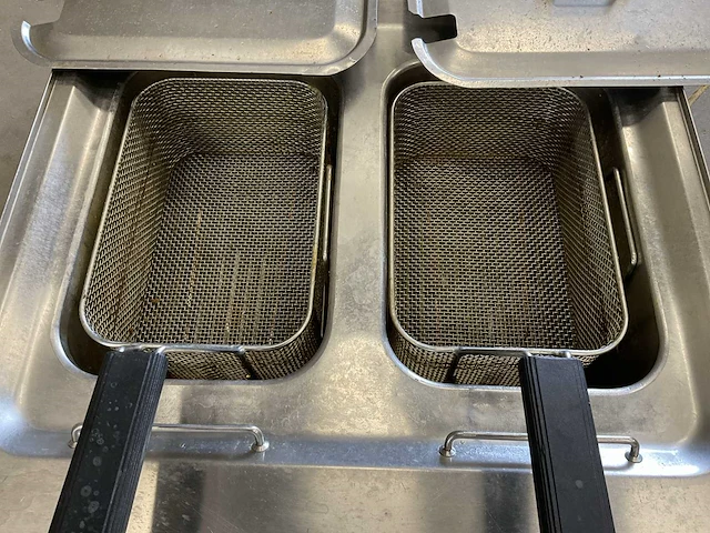 Palux dubbele friteuse 380v - afbeelding 4 van  6