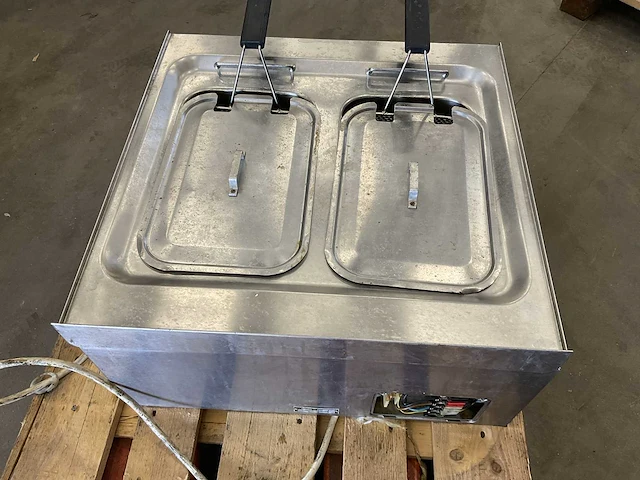 Palux dubbele friteuse 380v - afbeelding 6 van  6