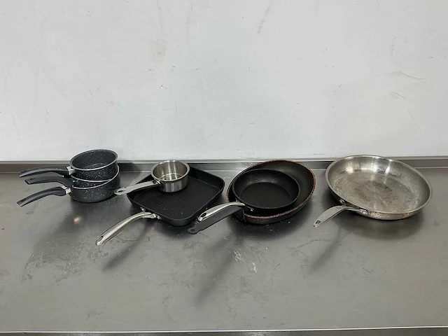 Pan (8x) - afbeelding 1 van  3