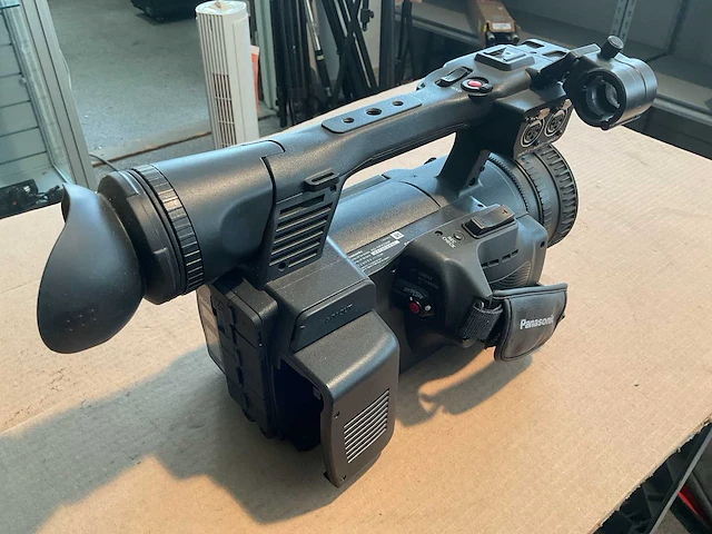 Panasonic ag-hpx250p videocamera - afbeelding 3 van  4