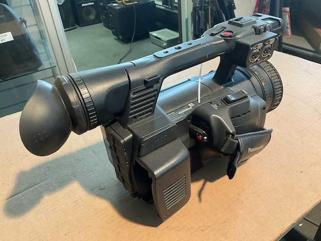 Panasonic ag-hpx250p videocamera - afbeelding 3 van  4