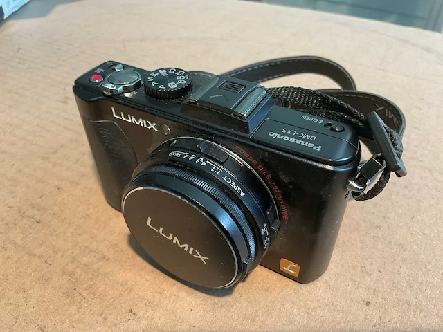 Panasonic dmc-lx5 lumix digitale fotocamera set - afbeelding 2 van  6