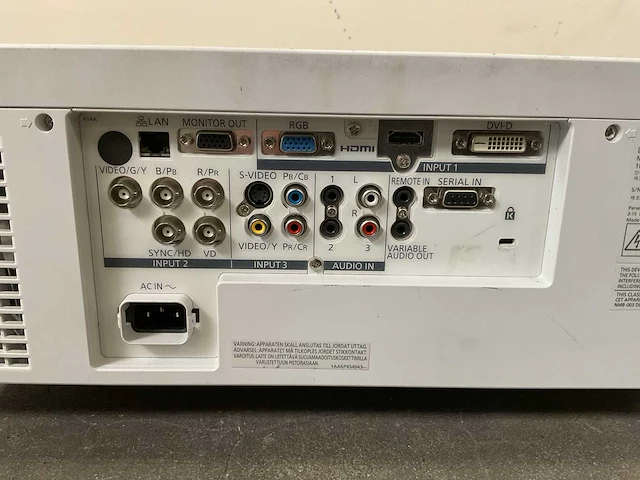 Panasonic pt-ex600 xga beamer - afbeelding 2 van  3