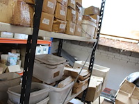 Panhaken, hoekkeperhaken, vorstbeugels, ruitkopnagels, schroefspijkers, houtdraadbouten en balkdragers en g... - afbeelding 22 van  27