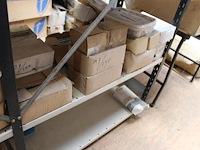 Panhaken, hoekkeperhaken, vorstbeugels, ruitkopnagels, schroefspijkers, houtdraadbouten en balkdragers en g... - afbeelding 23 van  27