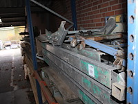 Pannenlift geda fixlift 150 met 6 delen van 2 meter, besturingskast en pannenwagen. - afbeelding 6 van  6