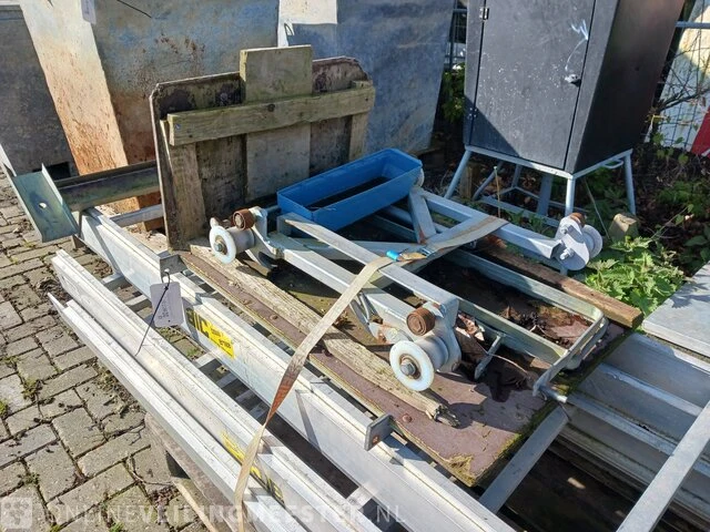 Pannenlift - afbeelding 4 van  10