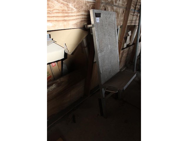 Pannenliftwagen. - afbeelding 3 van  3