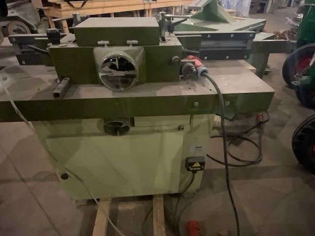 Paolini t-140cl frees machine met feeder - afbeelding 17 van  26