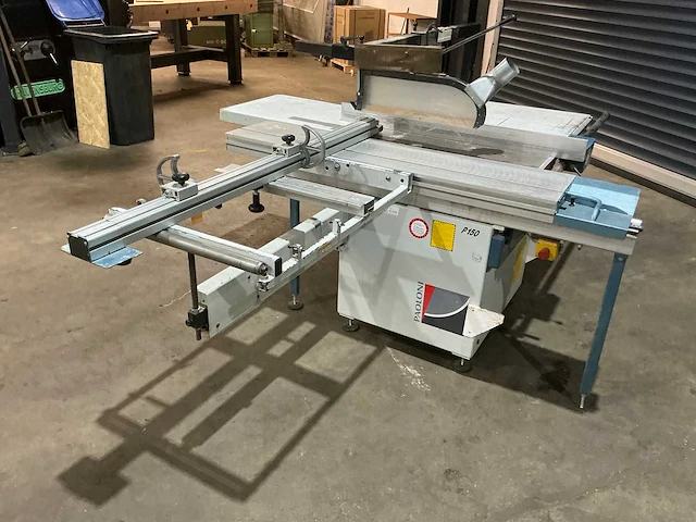 Paoloni - p 150 - formaatcirkelzaagmachine - afbeelding 1 van  14