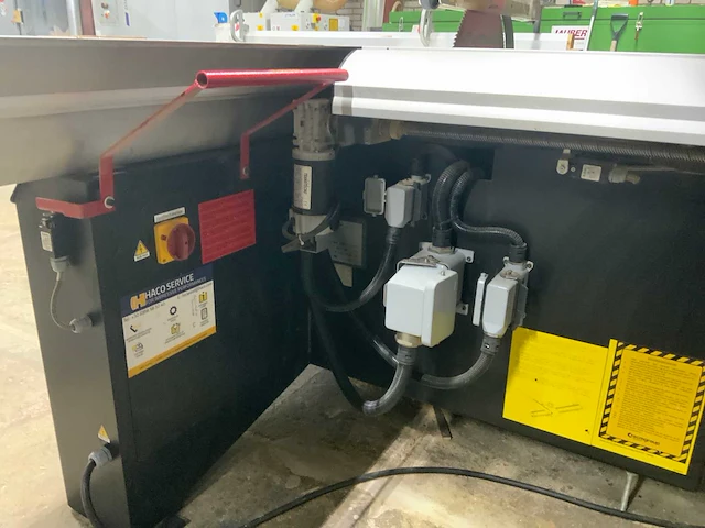 Paoloni p450 black label formaatcirkelzaagmachine 3 assen computer gestuurd - afbeelding 6 van  8