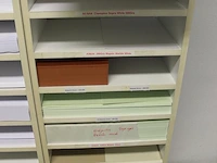 Papier in 3 schappenkasten in diverse maten en kleuren en diktes - afbeelding 2 van  13