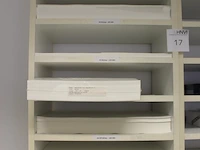 Papier in 3 schappenkasten in diverse maten en kleuren en diktes - afbeelding 11 van  13
