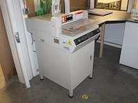 Papiersnijmachine boway 450 t3 precision cutting machine. - afbeelding 1 van  4