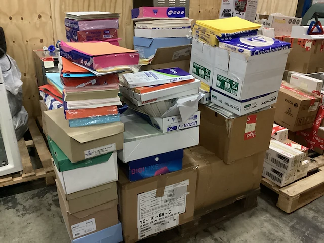 Papiervellen en enveloppen - afbeelding 4 van  4