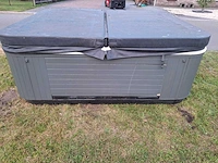 Paragon spa 8 persoons amerikaans jacuzzi en buitenspa - afbeelding 4 van  28