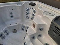 Paragon spa 8 persoons amerikaans jacuzzi en buitenspa - afbeelding 10 van  28