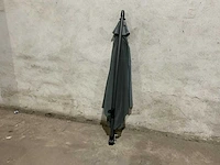 Parasol - afbeelding 1 van  6