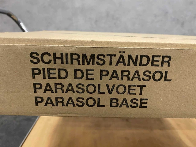 Parasolvoet beton - ongebruikt - 45kg - afbeelding 4 van  7