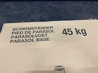 Parasolvoet beton - ongebruikt - 45kg - afbeelding 6 van  7