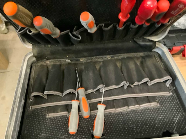 Parat gereedschapskoffer - afbeelding 3 van  4