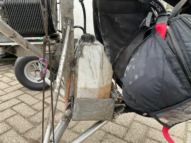 Paratrike met aanhanger en toebehoren - afbeelding 7 van  31