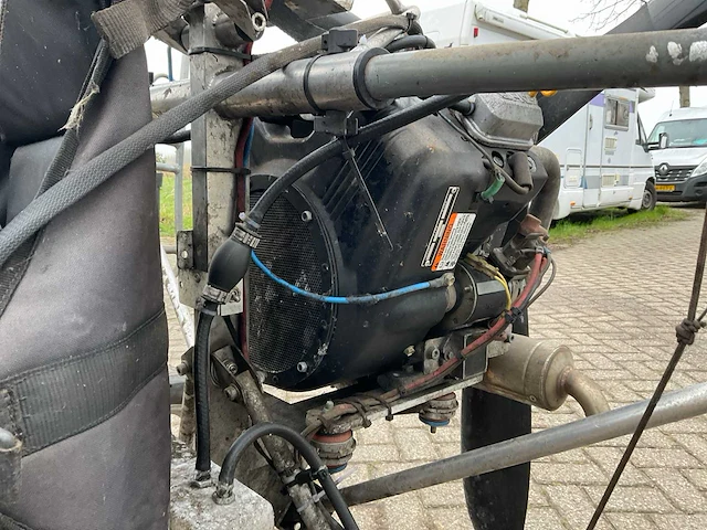 Paratrike met aanhanger en toebehoren - afbeelding 11 van  31