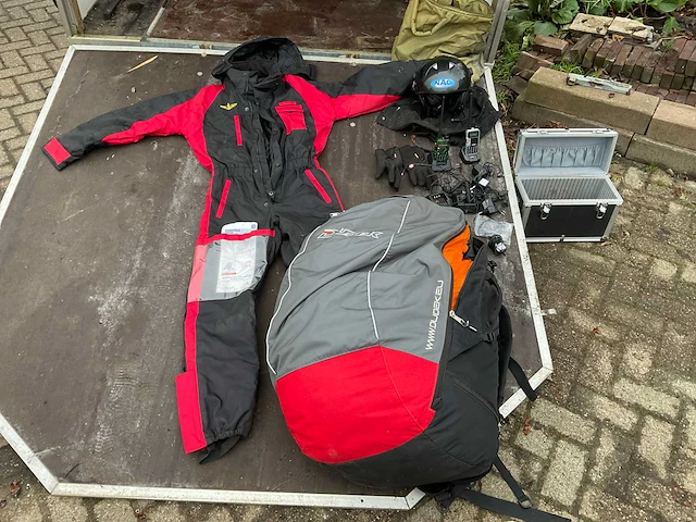Paratrike met aanhanger en toebehoren - afbeelding 13 van  31
