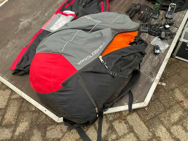 Paratrike met aanhanger en toebehoren - afbeelding 16 van  31