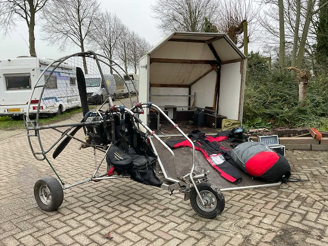 Paratrike met aanhanger en toebehoren - afbeelding 12 van  31