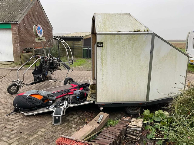 Paratrike met aanhanger en toebehoren - afbeelding 23 van  31