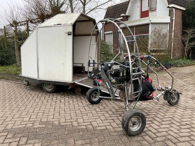 Paratrike met aanhanger en toebehoren - afbeelding 25 van  31