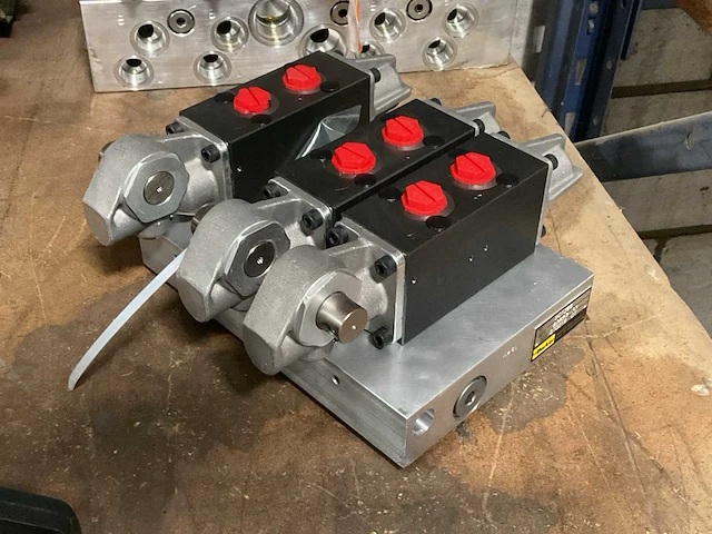 Parker 2ct399 hydraulische regelventielen - afbeelding 4 van  6