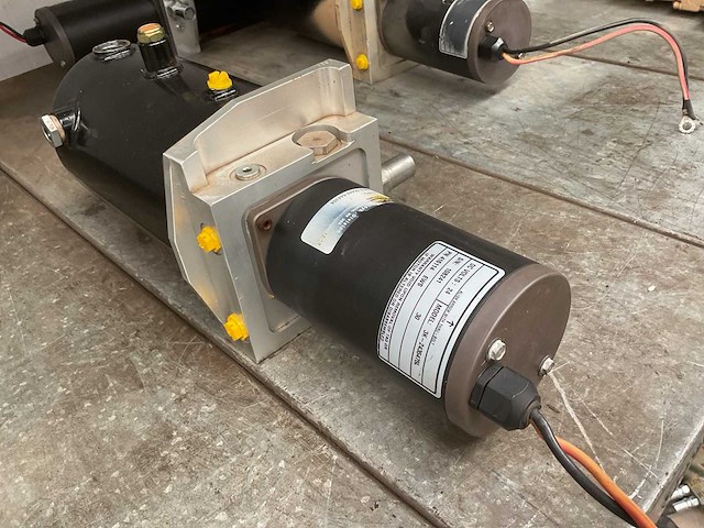 Parker 3k-2435475l pompunit - afbeelding 3 van  6