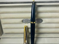 Parker 45 vulpen - limited edition - afbeelding 4 van  8