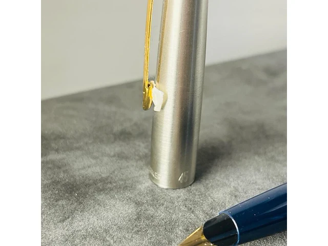 Parker 45 vulpen - limited edition - afbeelding 8 van  8