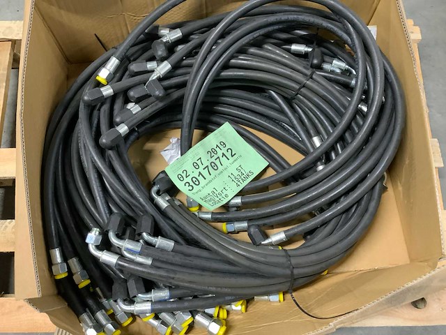 Parker partij brandstofslangen - afbeelding 2 van  3