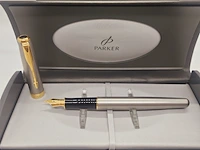 Parker sonnet 18kt gp two tone vulpen - inclusief doos - afbeelding 3 van  6