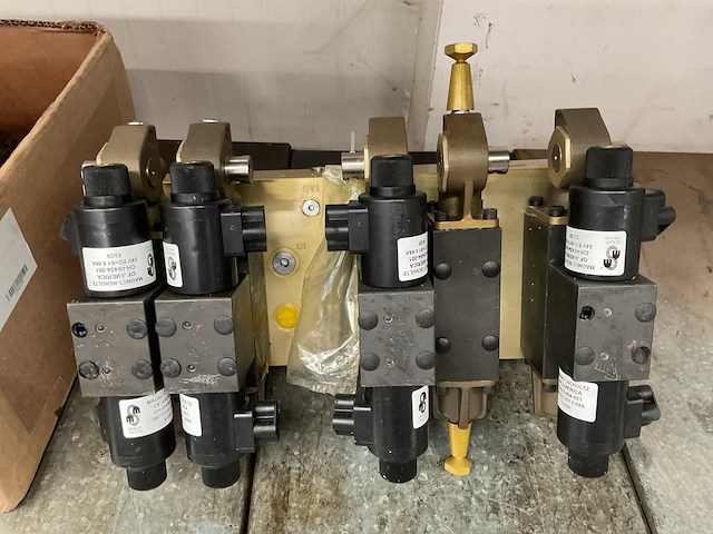 Parker ventielblok - afbeelding 2 van  6