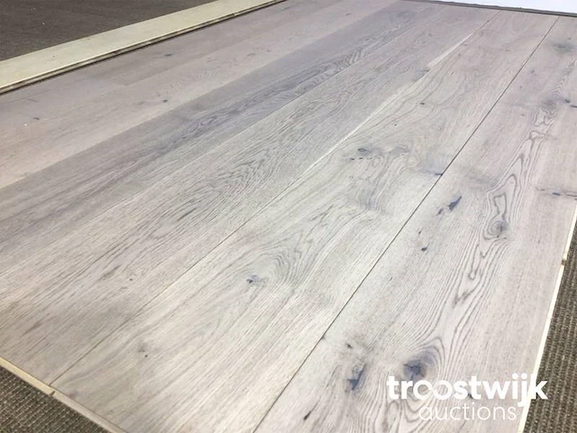 Parketvloer 2,88 m² - afbeelding 2 van  10
