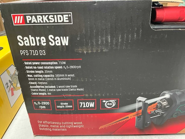 Parkside pfs 710 d3 reciprozaag - afbeelding 2 van  3