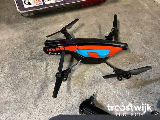 Parrot ar 2.0 quadricopter (drone) - afbeelding 3 van  4