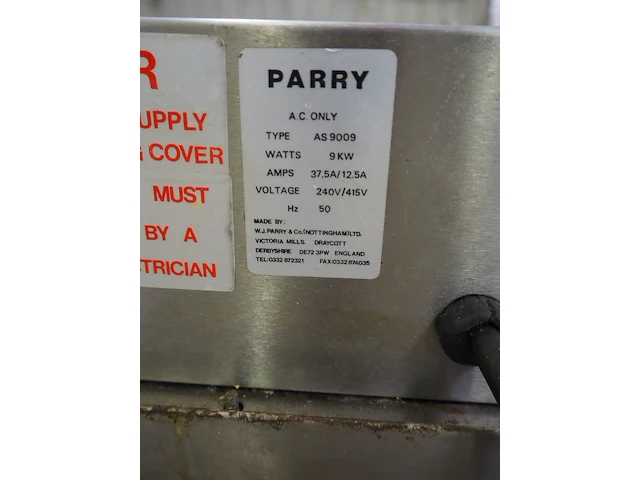 Parry - afbeelding 5 van  5
