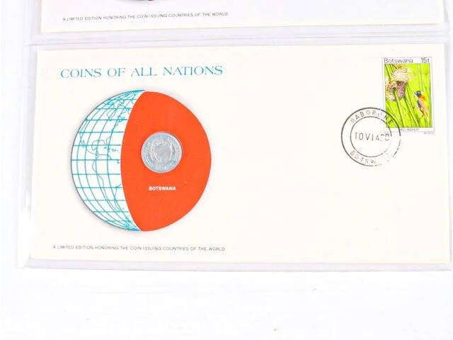 Particuliere inbreng "coins of all nations" wwf - afbeelding 6 van  7