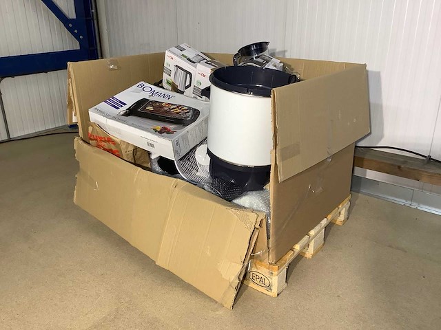 Partij - electronica - afbeelding 1 van  9