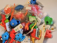 Partij 110 speelgoed sqeeuze mix ruim 70 stuks - afbeelding 4 van  7