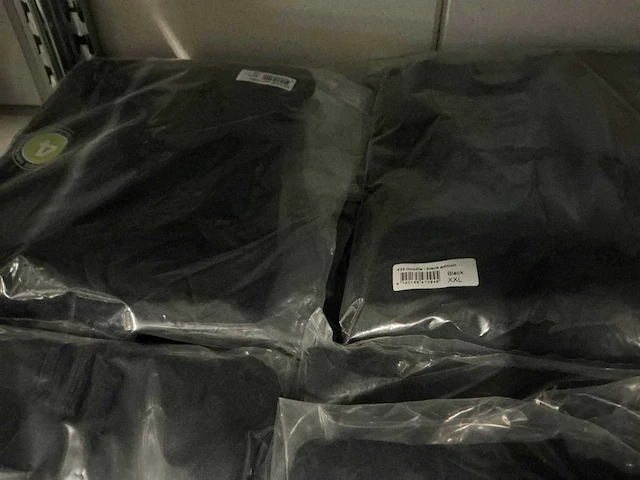 Partij 433 hoodies (98x) - afbeelding 4 van  12